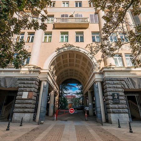 Luxury Apartments On Central Avenue Tbilisi Exterior photo