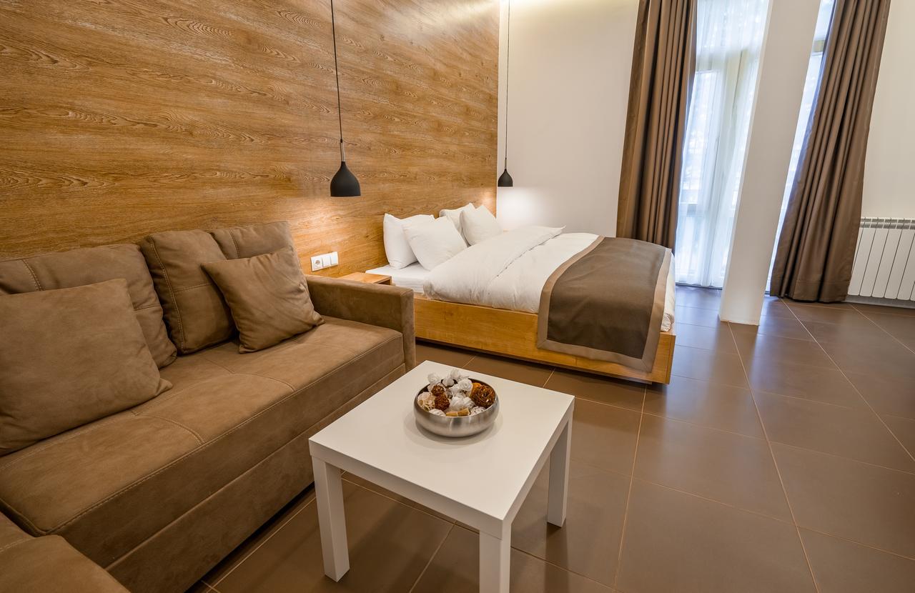 Luxury Apartments On Central Avenue Tbilisi Exterior photo