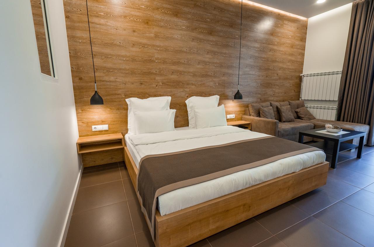 Luxury Apartments On Central Avenue Tbilisi Exterior photo