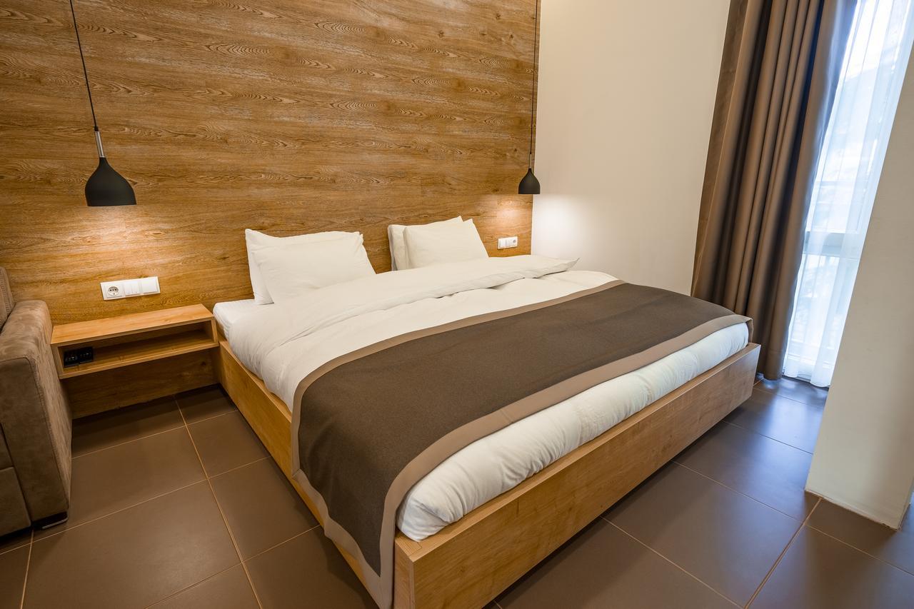 Luxury Apartments On Central Avenue Tbilisi Exterior photo